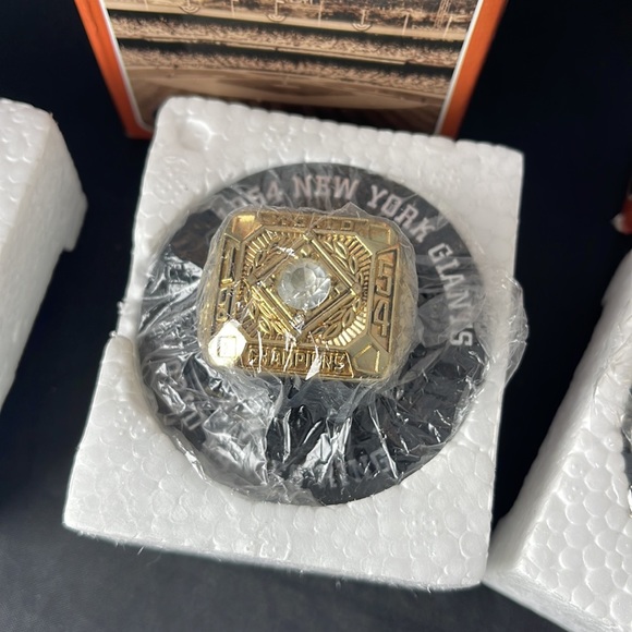 San Francisco Giants 1954 World Series replica ring lot of 2 - Picture 5 of 9